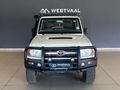 2015 Toyota Land Cruiser 79 4.5 D Double-Cab