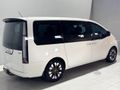 2022 Hyundai Staria 2.2d Luxury Auto