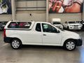 2019 Nissan NP200 1.6 A/C Safety Pack