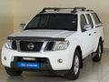 2015 Nissan Navara 2.5 dCi LE Double-Cab