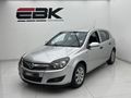 2010 Opel Astra 1.6 Essentia 5-dr