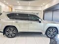 2026 Lexus LX 700h Urban
