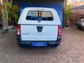 2022 Nissan NP200 1.6 A/C Safety Pack