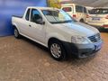 2022 Nissan NP200 1.6 A/C Safety Pack