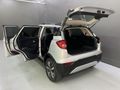2022 Mahindra XUV 300 1.2T | W8