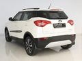 2022 Mahindra XUV 300 1.5D | W8
