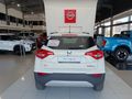 2025 Mahindra XUV 300 1.2T | W8