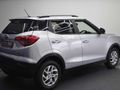 2022 Mahindra XUV 300 1.2T | W6