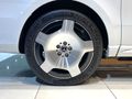 2025 Mercedes-Benz V-Class V300d Exclusive