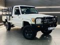 2016 Toyota Land Cruiser 79 4.0 Single-Cab