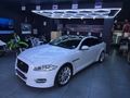 2013 Jaguar XJ Jaguar XJ 3.0D Premium Luxury