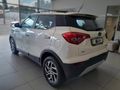 2022 Mahindra XUV 300 1.5D | W8