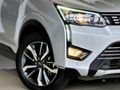 2020 Mahindra XUV 300 1.5D | W8