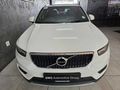 2020 Volvo XC40 D4 Momentum AWD