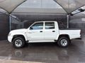 2004 Toyota Hilux 2700i Raider Raised Body Double-Cab