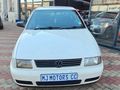 2000 Volkswagen Polo Classic 1.6