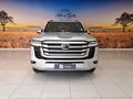 2022 Toyota Land Cruiser 300 V6 3.5 T ZX