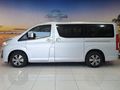 2023 Toyota Quantum 2.8 GL 11-seat