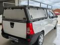 2022 Nissan NP200 1.6 A/C Safety Pack