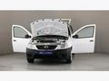 2023 Nissan NP200 1.6 A/C Safety Pack