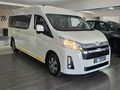 2022 Toyota Quantum 2.8 GL 14 Seat