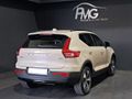 2025 Volvo XC40 B4 Plus Dark Geartronic Mild-Hybrid