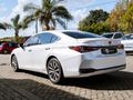 2021 Lexus ES 300h EX