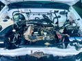 2005 Toyota Hilux 2000