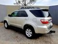 2010 Toyota Fortuner 3.0 D-4D Raised Body