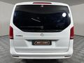 2023 Mercedes-Benz V-Class V 250d Avantgarde Auto