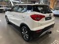 2020 Mahindra XUV 300 1.5D | W8