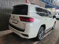 2021 Toyota Land Cruiser 300 V6 3.5 T ZX