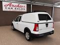 2015 Nissan NP200 1.6 A/C Safety Pack