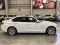 2012 BMW 3 Series 320i Luxury Auto