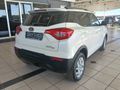 2022 Mahindra XUV 300 1.2T | W6