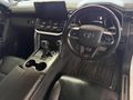 2022 Toyota Land Cruiser 300 V6 3.5 T GR-S