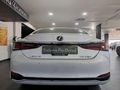 2025 Lexus ES 250 EX