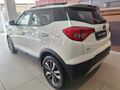 2022 Mahindra XUV 300 1.2T | W8