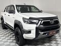 2022 Toyota Hilux 2.8 GD-6 Raised Body Legend 4x4 Double-Cab