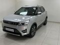 2020 Mahindra XUV 300 1.2T | W8