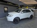 2011 Toyota Fortuner 4.0 V6 Raised Body Auto