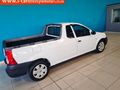 2015 Nissan NP200 1.6 A/C Safety Pack