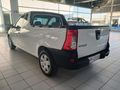 2022 Nissan NP200 1.6 A/C Safety Pack