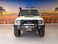 2017 Toyota Land Cruiser 79 4.5 D Double-Cab