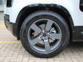 2026 Land Rover Defender 90 D250 X-Dynamic SE