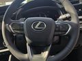 2025 Lexus RZ 450E SE