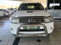 2011 Toyota Fortuner 3.0 D-4D Raised Body