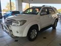 2011 Toyota Fortuner 3.0 D-4D Raised Body