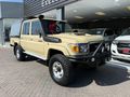 2016 Toyota Land Cruiser 79 4.5 D Double-Cab
