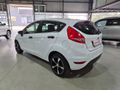 2010 Ford Fiesta 1.6i Ambiente 5-dr